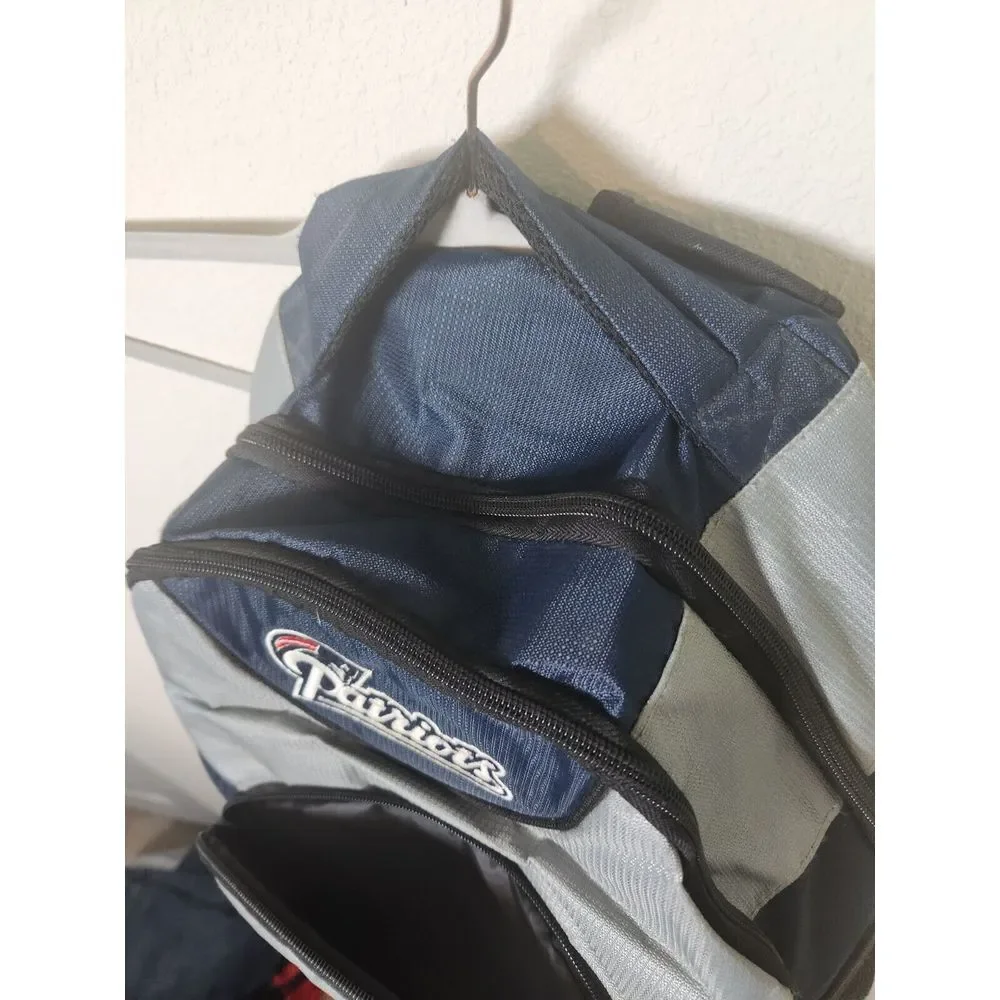 New England Patriots NFL Backpack Embroidered Logo Gray Blue Padded‎ School Book
